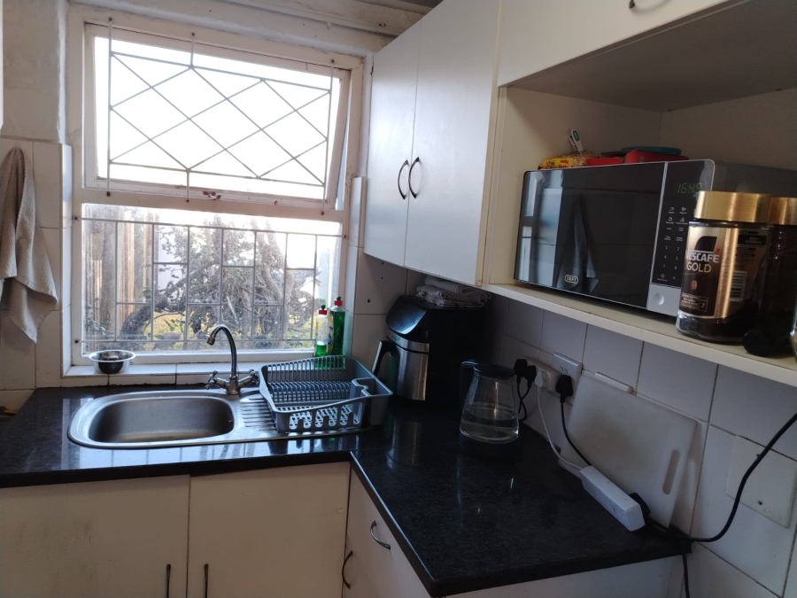 To Let 1 Bedroom Property for Rent in Vincent Eastern Cape